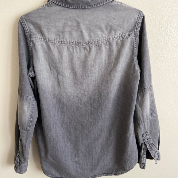 Grey Banana Republic Button Down - Picture 6 of 6